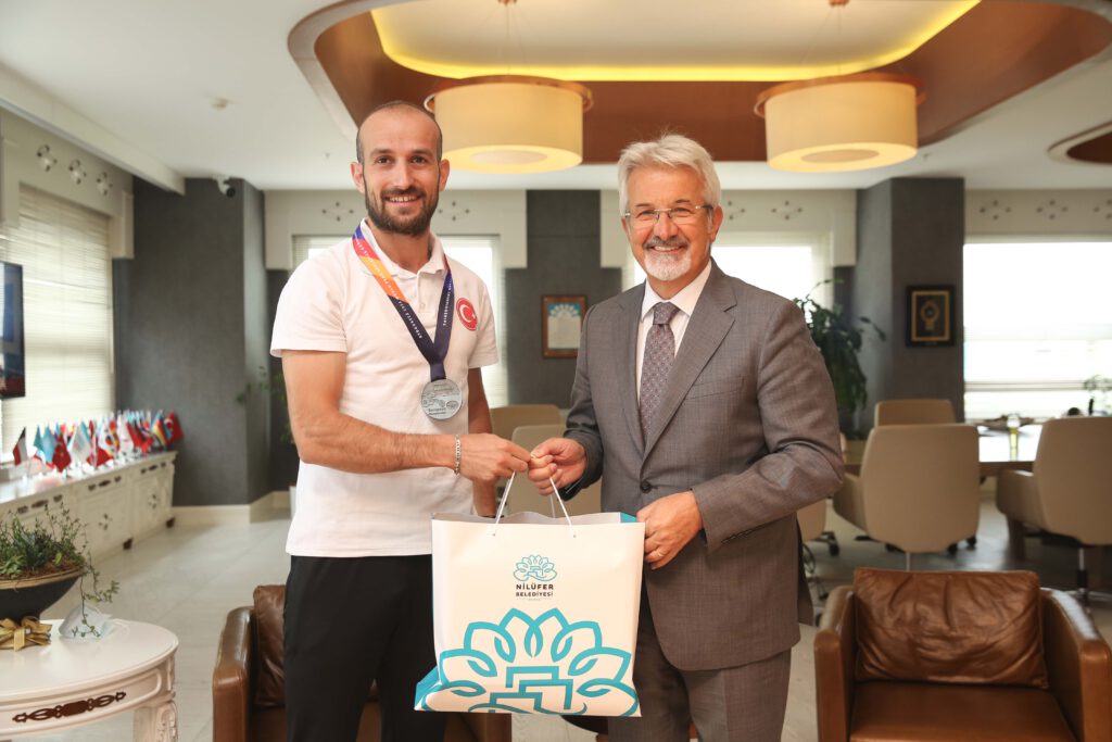 Hedef olimpiyatlarda altın madalya
