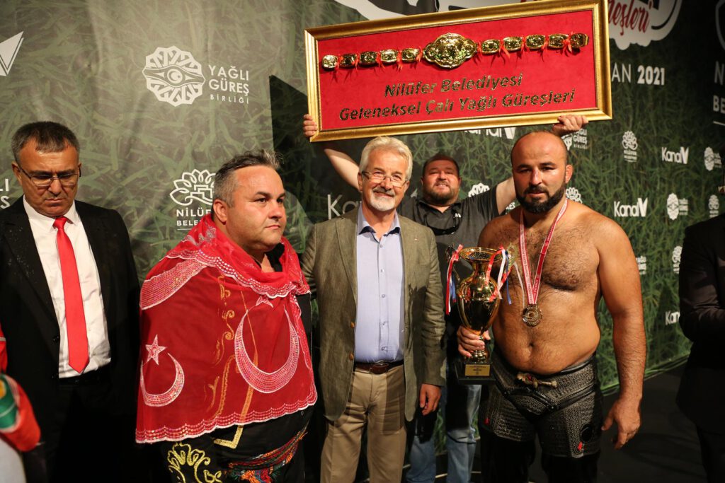 Çalı’da başpehlivan Orhan Okulu