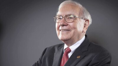 DÜNYANIN EN ZENGİN ADAMLARINDAN WARREN E. BUFFETT’IN, ORTAKLARINA YAZDIĞI MEKTUPLAR “HAYAT DENEN KARTOPU: İŞ DÜNYASINA MEKTUPLAR” KİTABIYLA EKONOMİ DÜNYASINA BÜYÜK BİR ARMAĞAN!