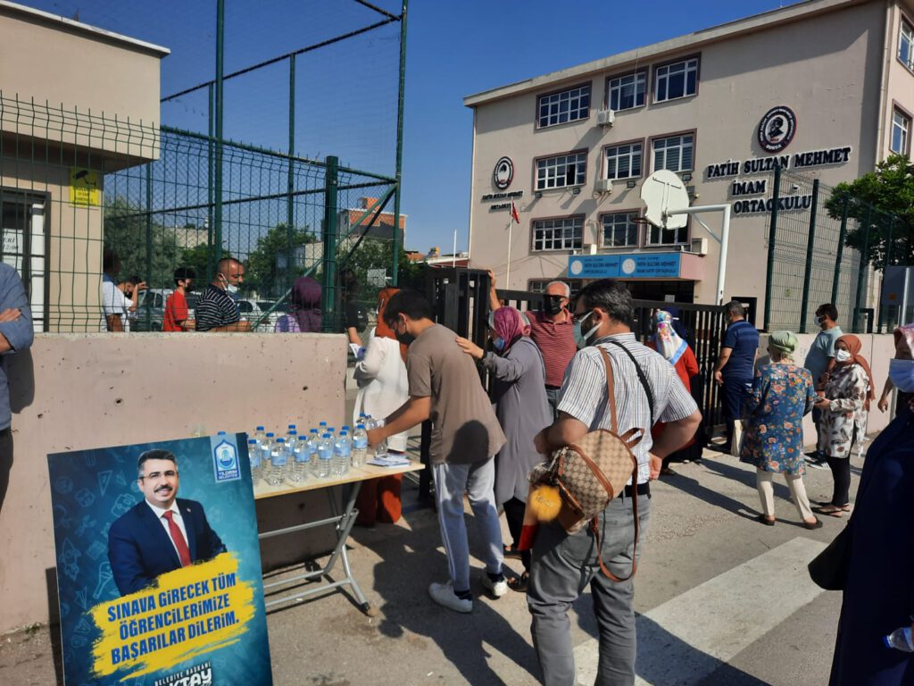 YILDIRIM’DAN GENÇLERE TAM DESTEK