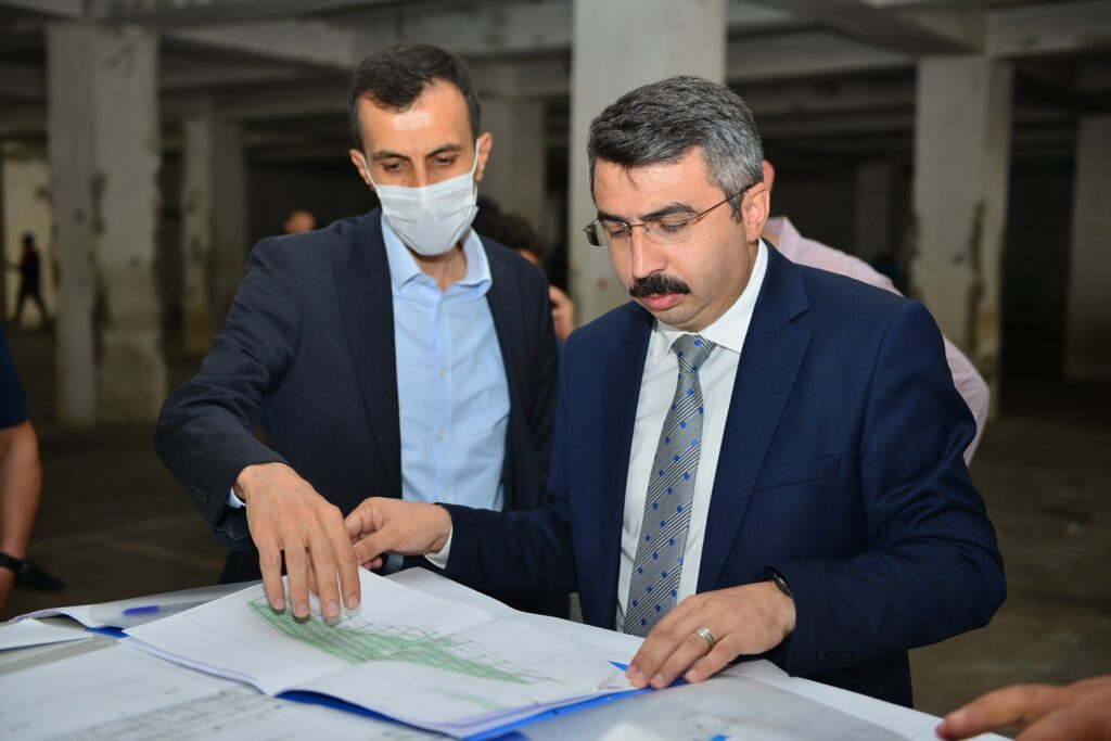 SIRACEVİZLER’E SOSYAL YAŞAM MERKEZİ