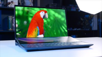 OLED ekranlı ASUS dizüstü bilgisayarla renkler daha canlı, daha gerçek