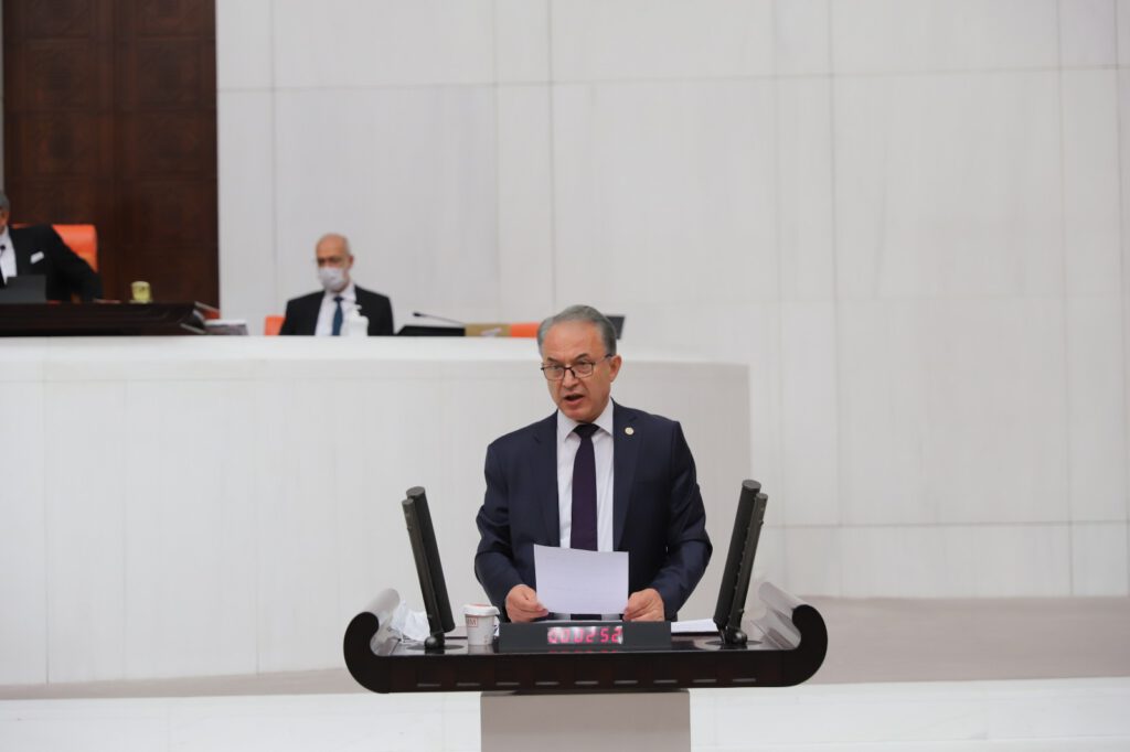 5.	YÖK vakıf üniversitelerin diplomalara çökmelerine bilerek mi göz yummaktadır!