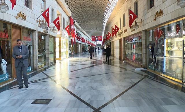 Bir daha kapanmayı kaldıramayız!