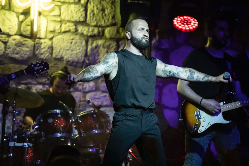 Berkay’dan ilk konser! Hasret Sona Erdi!