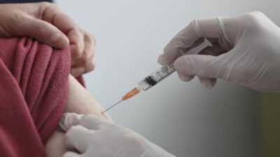 Bursalılar aşıdan neden kaçıyor? Mazeretler şaşırtıcı!