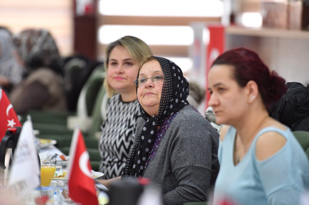 ‘’İONNA KUÇURADİ KADIN DAYANIŞMA MERKEZİ’’ MALTEPELİ KADINLARIN YANINDA