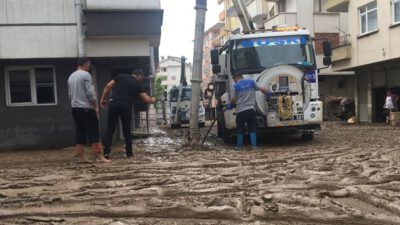 Bursa yardımda ilk sırada!