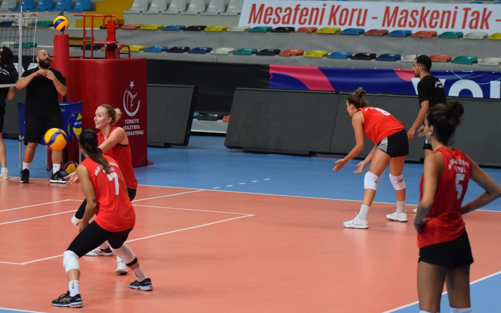 Nilüfer’in Sultanları sezonu açtı