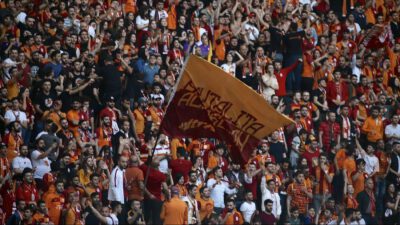 Galatasaray maç yayınında yaşanan skandala taraftardan sert tepki!