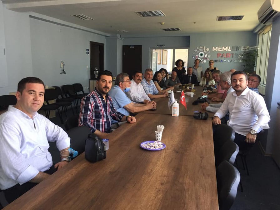 Memleket Bursa’da Arife’de Jet Bayramlaşma; “Ülkenin Girdiği Ekonomik Buhrandan Kurtaracağız!”