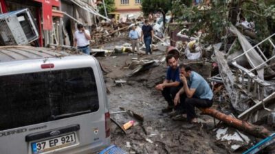 Sel felaketinde hayatını kaybedenlerin sayısı yükseliyor!