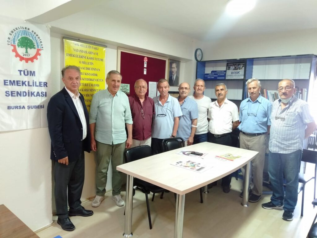 “AKP Hükümeti tarafından belirlenen emekliye zam oranı gerçek hayattan uzak kalmıştır!”