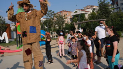 MALTEPE BELEDİYESİ’NDEN PANDEMİNİN ETKİLEDİĞİ SANATÇILARA BÜYÜK DESTEK