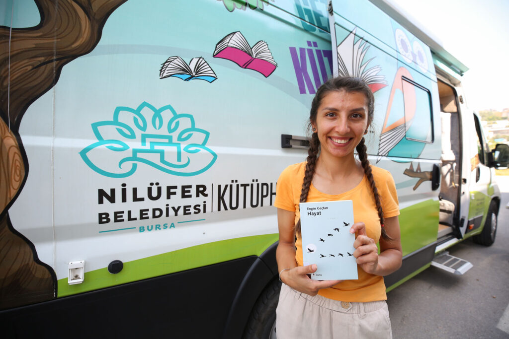 9 ayda yaklaşık 2 bin kişi ödünç kitap aldı