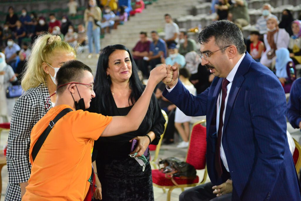 YILDIRIM ENGEL TANIMIYOR