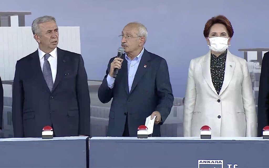 Yeni bir siyaset anlayışını hayata geçirmeye çalışıyoruz