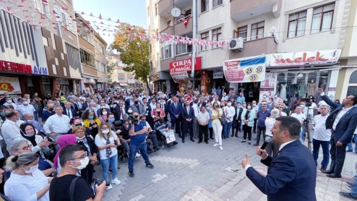 Yok, ödemeyip kulağının üzerine yattığın sürece İYİ Parti olarak her daim ensende olacağı