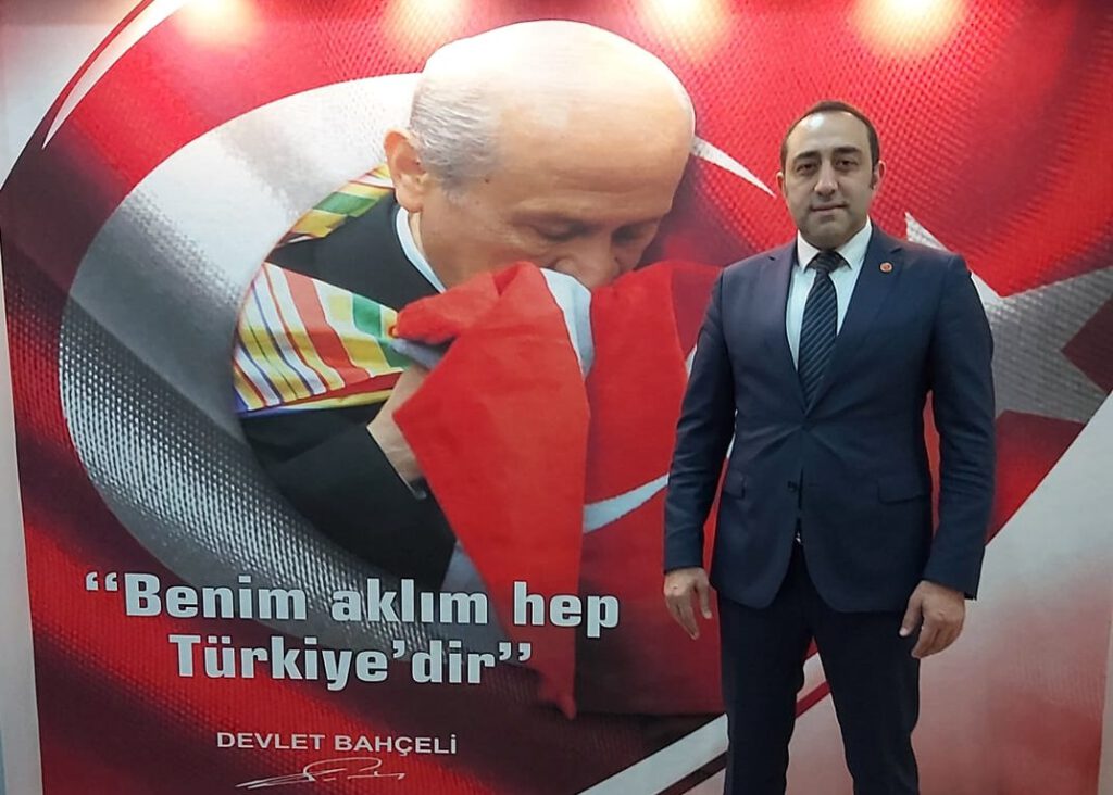Nilüfer Belediyesi Çalışanının Alkol Servisi Yapmasına Yöneticiler Göz mü Yumdu!