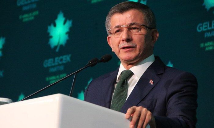Hz. Mevlana’nın talebesiyim, gel derim, kimseye git demem