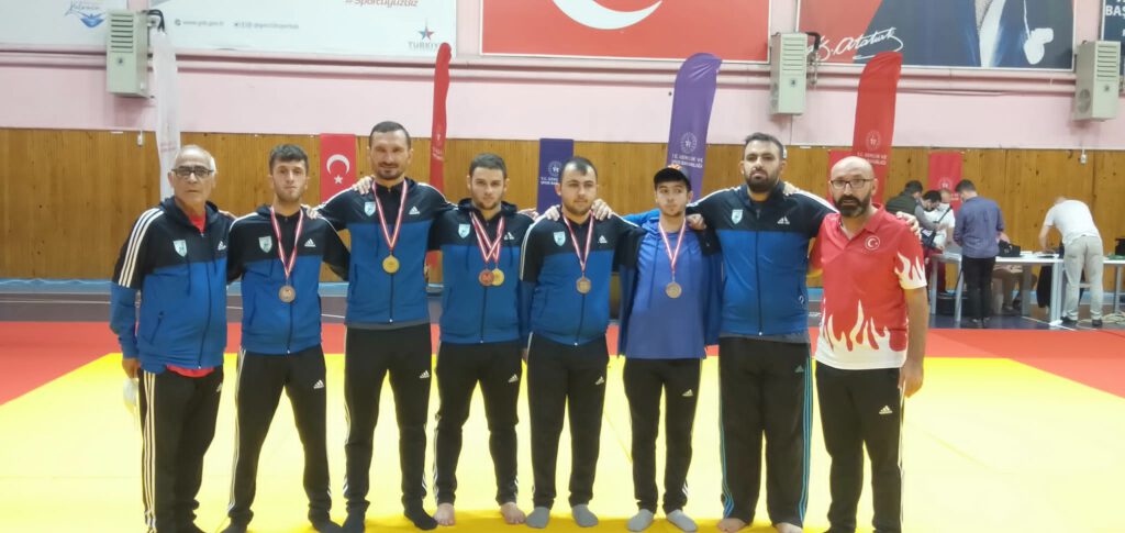Judoda Nilüfer Belediyesi fırtınası