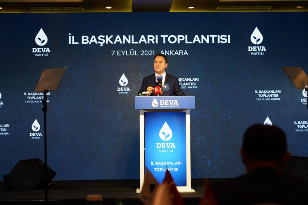 BABACAN: ‘Toplumsal kesimlerin arasına çekilmiş duvarları indirmek için geliyoruz’