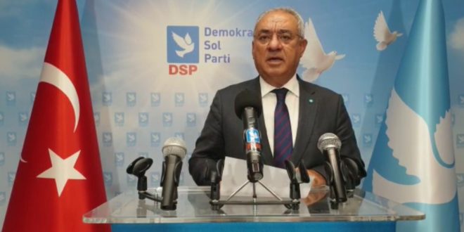 Özer’i bu kitabın derhal toplatılması ve müfredattan çıkarılması konusunda göreve çağırıyorum
