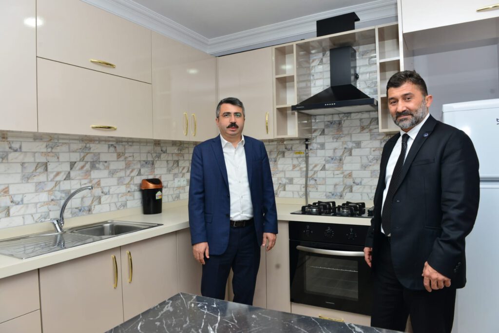 ÜNİVERSİTE ÖĞRENCİLERİNE ‘YILDIRIM’ HİZMET