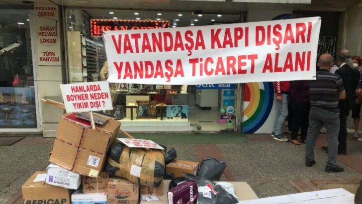 Tahliye İçin Gelen Ekiplere Bursalı Esnaf Direndi! Kapalı Çarşı Önüdeki Esnafdan Direniş!