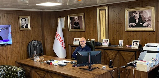 Demsa Holding Yönetim Kurulu Başkanı Dr. Mimar Hüseyin Demir kimdir?