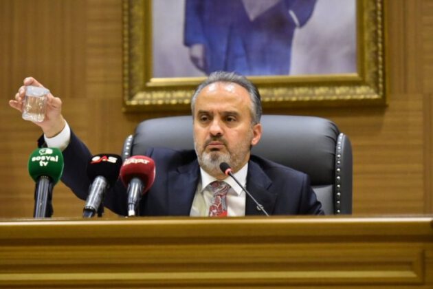 Bursa Büyükşehir Belediyesi, üniversiteliye suyu yüzde 50 indirimli verecek
