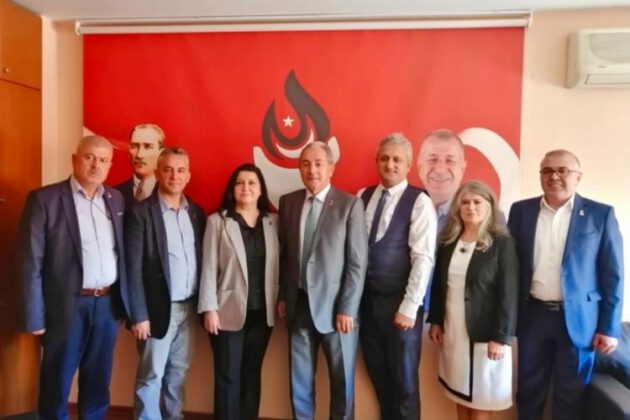 Suriyeli ve Afganlı sığınmacıların kendi vatanlarına Türk dostu olarak uğurlanmalarını sağlayacağız