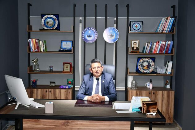 Halkımıza temas eden muhtarlarımız devletimizin gören gözü, halka uzanan elidir!