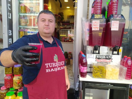 Turşusunu “Yerli Covid Aşısı” Diye Pazarladı!