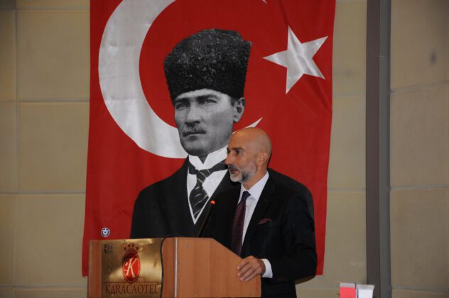 Aydın Buğra İlter Egeli Genç İş İnsanlarının Gelecek Vizyonunu Paylaştı