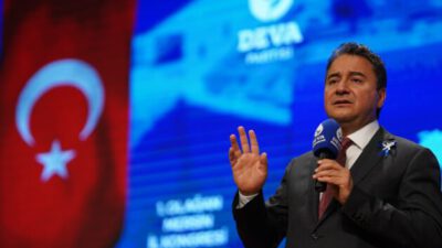 ‘Endişeli modernmiş, endişeli muhafazakârmış, tüm kimliklerin endişelerini silip atacağız’
