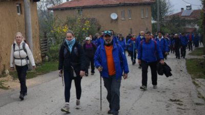 Cumhuriyet Bayramı’nı doğa yürüyüşünde kutladılar