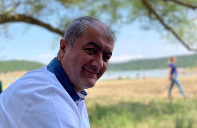 BURSA CHP’DE, BENDE ÇOK ŞANSLIYIZ. İSMAİL TEKİN GİBİ BİR DOSTU, BİR DEĞERİ OKUYUP DOĞRU TANIMAMIZ LAZIM