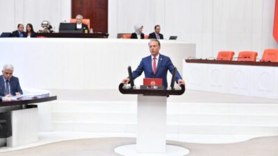 Naim Süleymanoğlu’na Bursa’nın Vefa Borcu Var! İsmi Uludağ Üniversitesi’nde Yaşatılmalıdır!