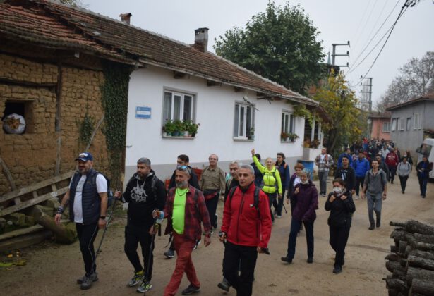 Atatürk’ü doğa yürüyüşünde andılar
