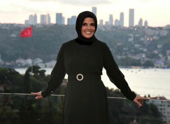Su İçmek Zayıflatır Mı? Sağlıklı beslenme danışmanı İlknur Özkuş anlatıyor
