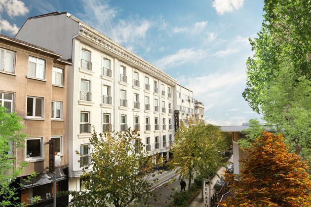 Pandemide dünya destinasyonlarının kapanması İstanbul’a yaradı