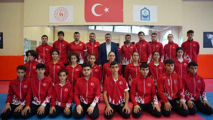 YILDIRIMLI SPORCU AVRUPA ÜÇÜNCÜSÜ