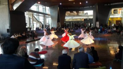 Mevlana’yı evrensel olarak ne kadar tanıtırsak, yöremizin turizm açısından gelişmesini sağlarız.