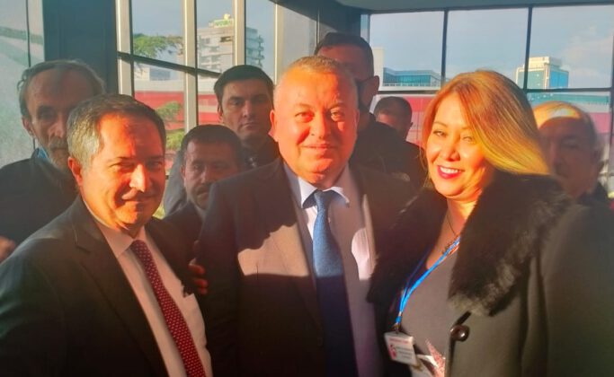 Demokrat Kadınlar Atakta! “Hiç Bir Vatandaşımızı Kaderi ile Başbaşa Bırakmayacağız!”