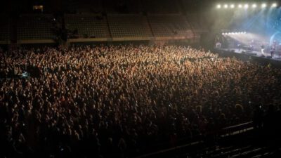 Sedat Sarıkaya : Nerde O eski ucuz konserler!