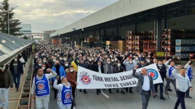Bursa’da grev kararları otomobil fabrikalarına asıldı