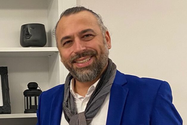 Nota Dostu Doktorun Klinik Açılışında Dostlarından Yoğun İlgi!