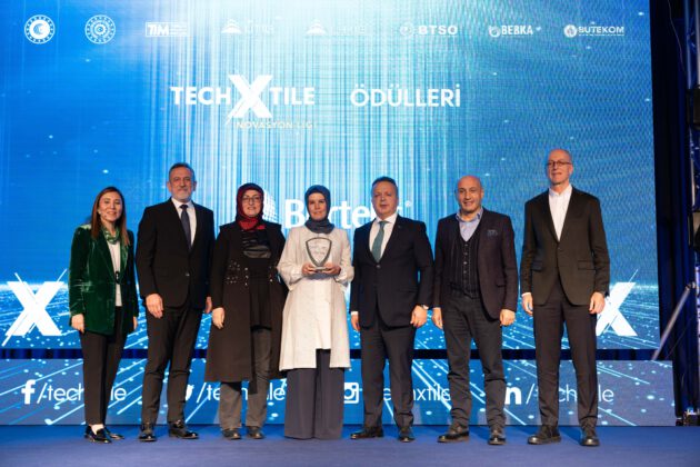 BERTEKS TEKSTİL’İN İNOVATİF TEKSTİL UYGULAMALARI ULUDAĞ TEKSTİL İHRACATÇILAR BİRLİĞİ TARAFINDAN ÖDÜLLENDİRİLDİ