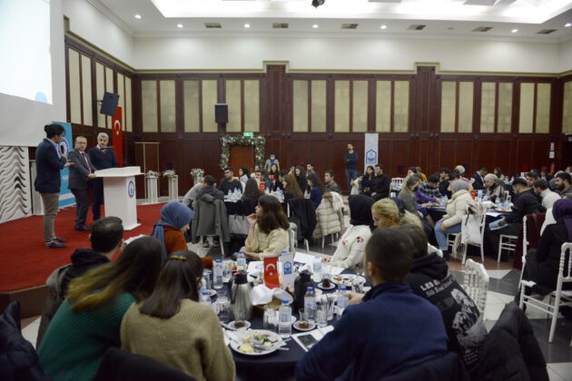 GENÇ FİKİRLER YILDIRIM’DA BULUŞTU